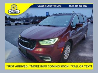 Used 2021 Chrysler Pacifica Touring-L 360° Tour