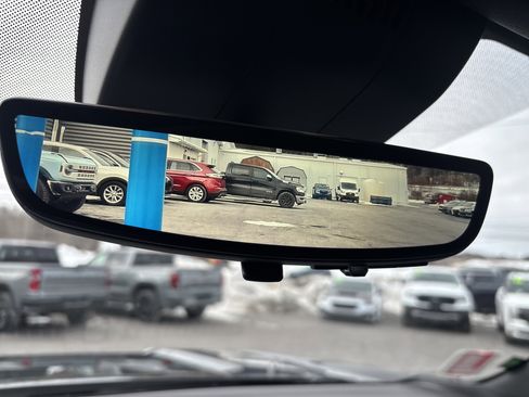 Used 2025 GMC Yukon Elevation w/ Elevation Premium Package image 35