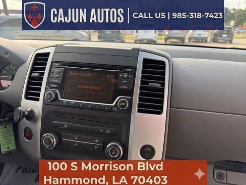 Used 2015 Nissan Frontier SV RWD image 15