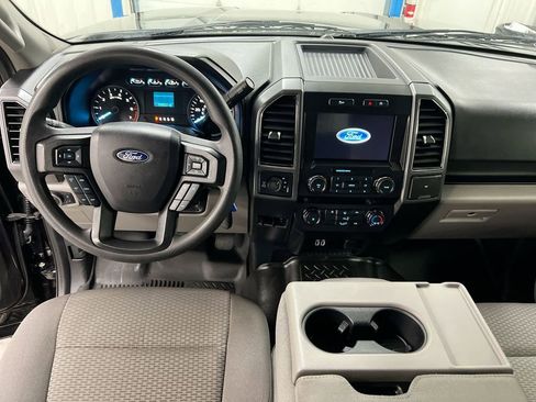 Used 2020 Ford F150 XLT image 10
