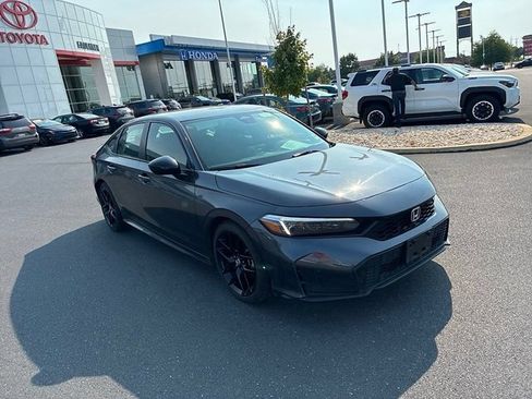 Used 2025 Honda Civic Sport image 2