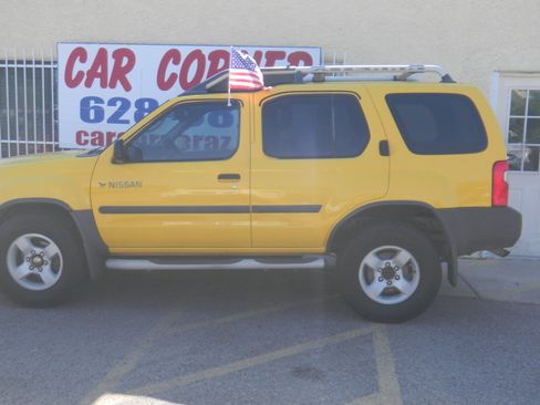 Used 2004 Nissan Xterra XE image 11