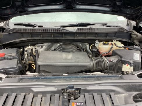 Used 2019 Chevrolet Silverado 1500 Custom Trail Boss image 5