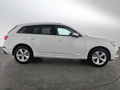 Used 2023 Audi Q7 2.0T Premium Plus w/ Premium Plus Package AWD/4WD image 2