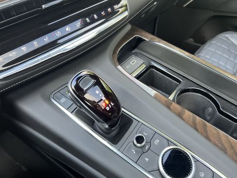 Used 2024 Cadillac Escalade Sport Platinum AWD/4WD image 23