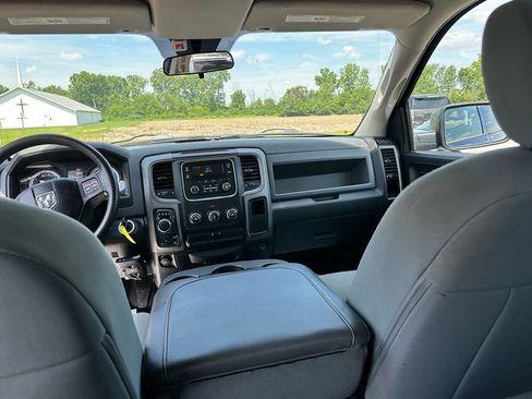 Used 2014 RAM 1500 Express AWD/4WD image 15