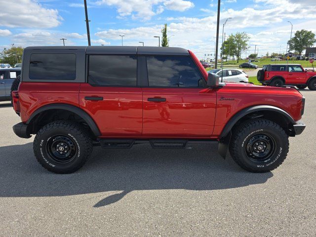 Used 2024 Ford Bronco Black Diamond AWD/4WD image 6