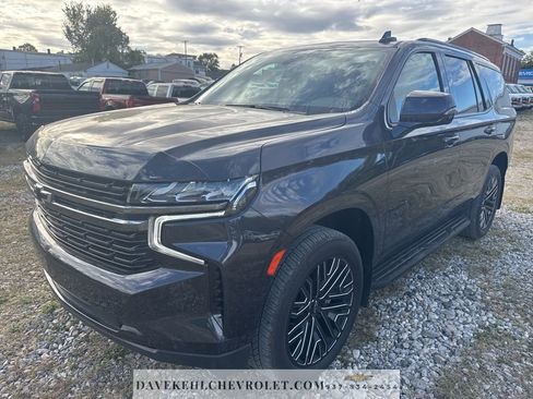 Certified 2022 Chevrolet Tahoe RST w/ Luxury Package image 1