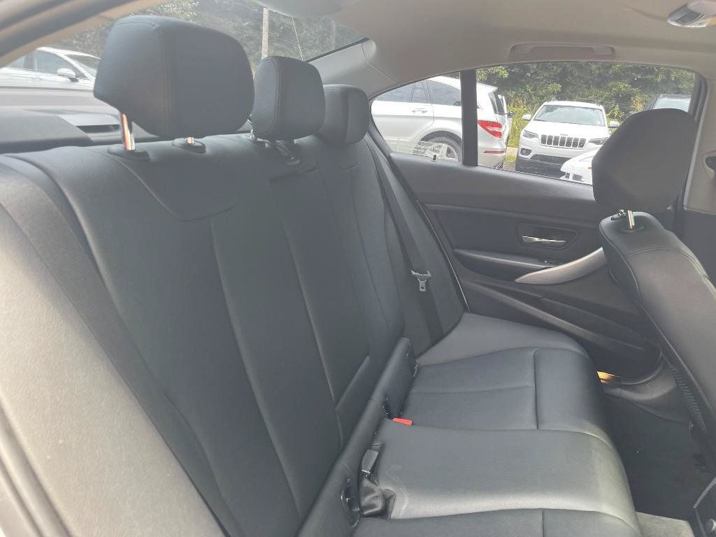 Used 2015 BMW 328i Sedan RWD image 41