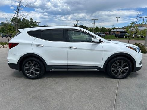 Used 2018 Hyundai Santa Fe Sport AWD/4WD image 8