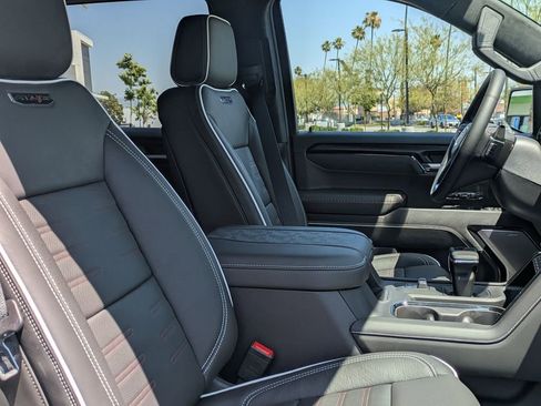 New 2026 GMC Sierra 1500 AT4X AWD/4WD image 22