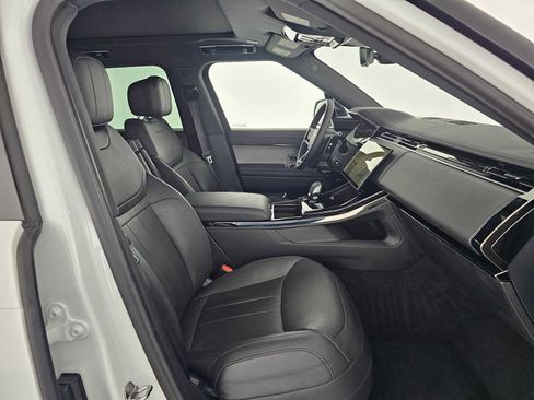 Used 2024 Land Rover Range Rover Sport Dynamic SE AWD/4WD image 10