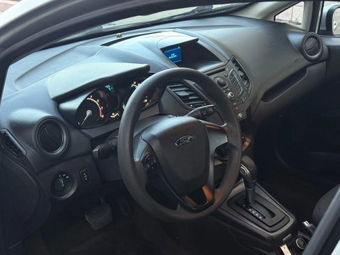Used 2015 Ford Fiesta S image 15