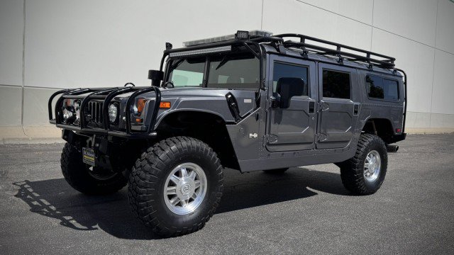Used 2003 HUMMER H1 4-Door Wagon AWD/4WD image 35