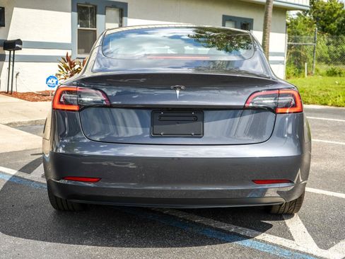 Used 2023 Tesla Model 3 Standard Range RWD image 4