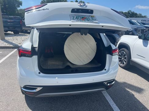 Used 2023 Buick Envision Essence FWD image 8