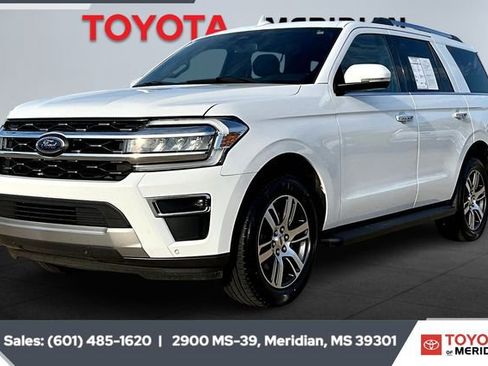 Used 2024 Ford Expedition Limited image 10