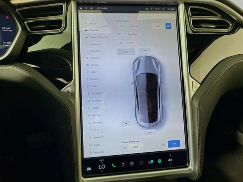 Used 2017 Tesla Model S 100D AWD/4WD image 38