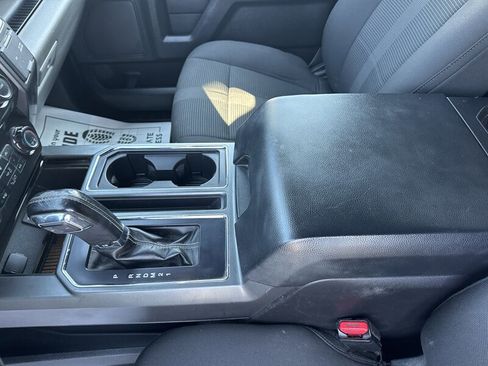 Used 2015 Ford F150 XLT w/ Equipment Group 302A Luxury AWD/4WD image 30