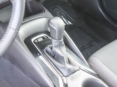 Used 2025 Toyota Corolla SE image 20