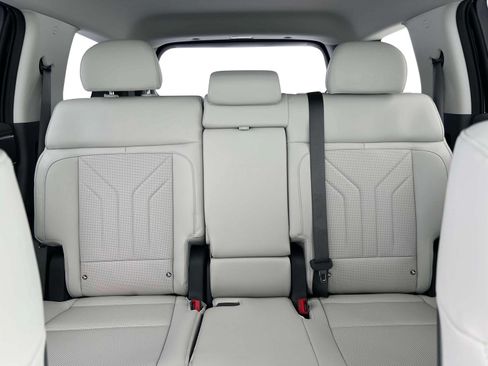 New 2026 Hyundai Santa Fe SEL AWD/4WD image 16