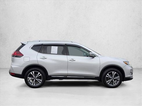 Used 2018 Nissan Rogue SL AWD/4WD image 6