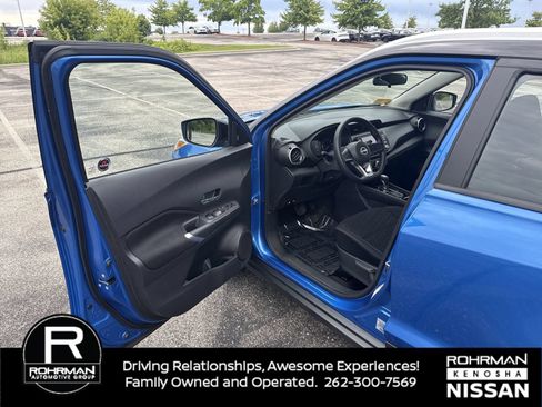 Certified 2024 Nissan Kicks SV FWD image 12