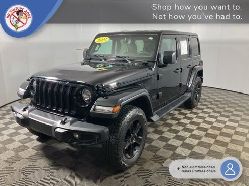 Used 2021 Jeep Wrangler Unlimited Sahara image 1