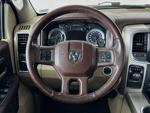 Used 2017 RAM 1500 Big Horn RWD image 17