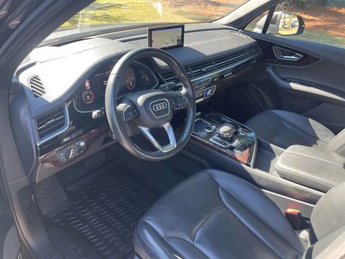 Used 2018 Audi Q7 3.0T Prestige image 11