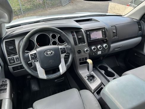 Used 2014 Toyota Sequoia Limited image 15