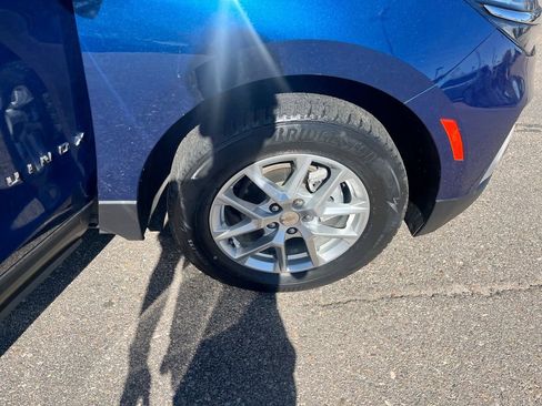 Used 2022 Chevrolet Equinox LT w/ Driver Convenience Package image 25