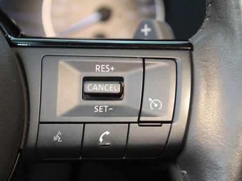 Used 2021 Nissan Rogue S image 20