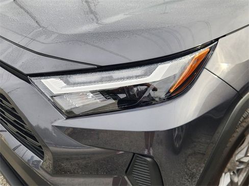 Used 2025 Toyota RAV4 XLE image 6