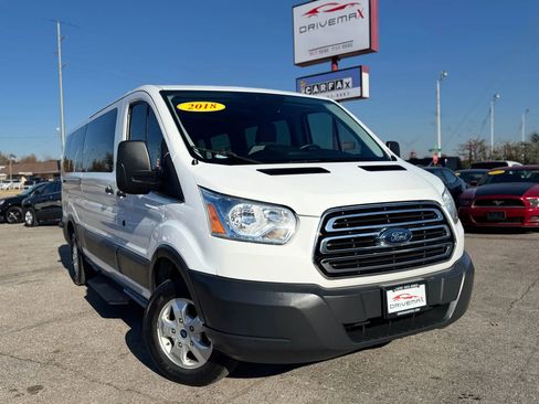 Used 2018 Ford Transit 350 XLT image 2
