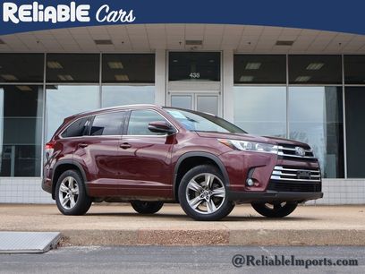 Used 2017 Toyota Highlander Limited