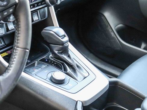 Used 2023 Toyota RAV4 XSE AWD/4WD image 24