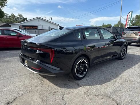 Used 2025 Kia K4 EX FWD image 5