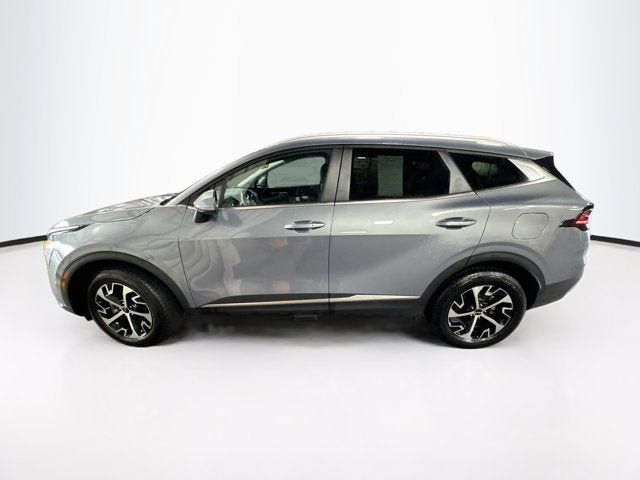 Used 2025 Kia Sportage EX AWD/4WD image 8