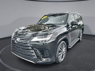 Used 2024 Lexus LX 600 600 Premium w/ Appearance Package video 1