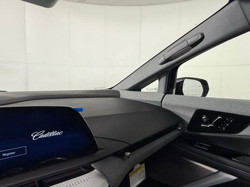 New 2026 Cadillac Optiq Sport 2 w/ LPO, Floor Liner Package AWD/4WD image 16