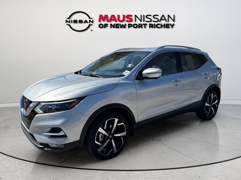Certified 2022 Nissan Rogue Sport SL w/ Premium Package AWD/4WD image 6