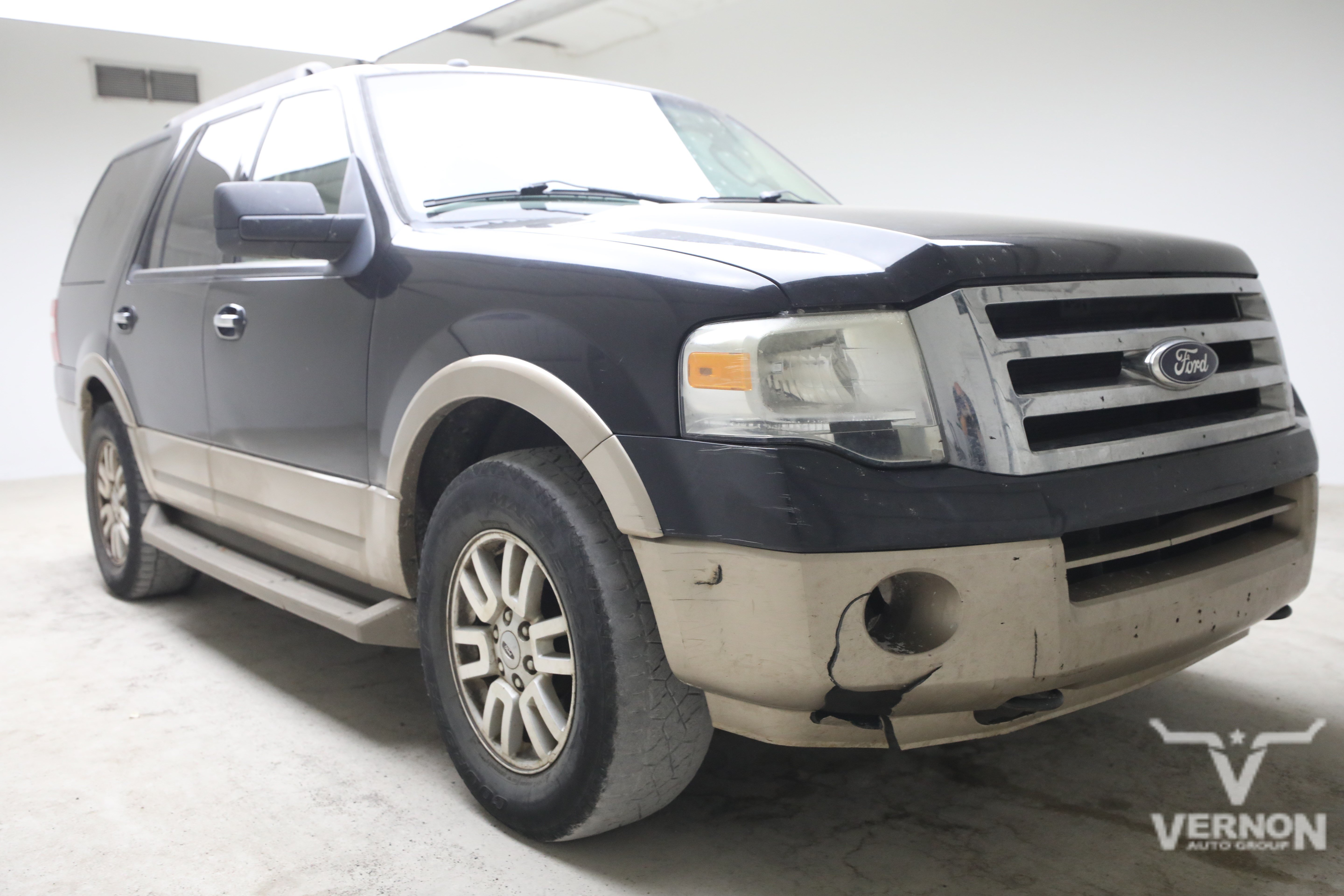 Used 2013 Ford Expedition XLT AWD/4WD image 6