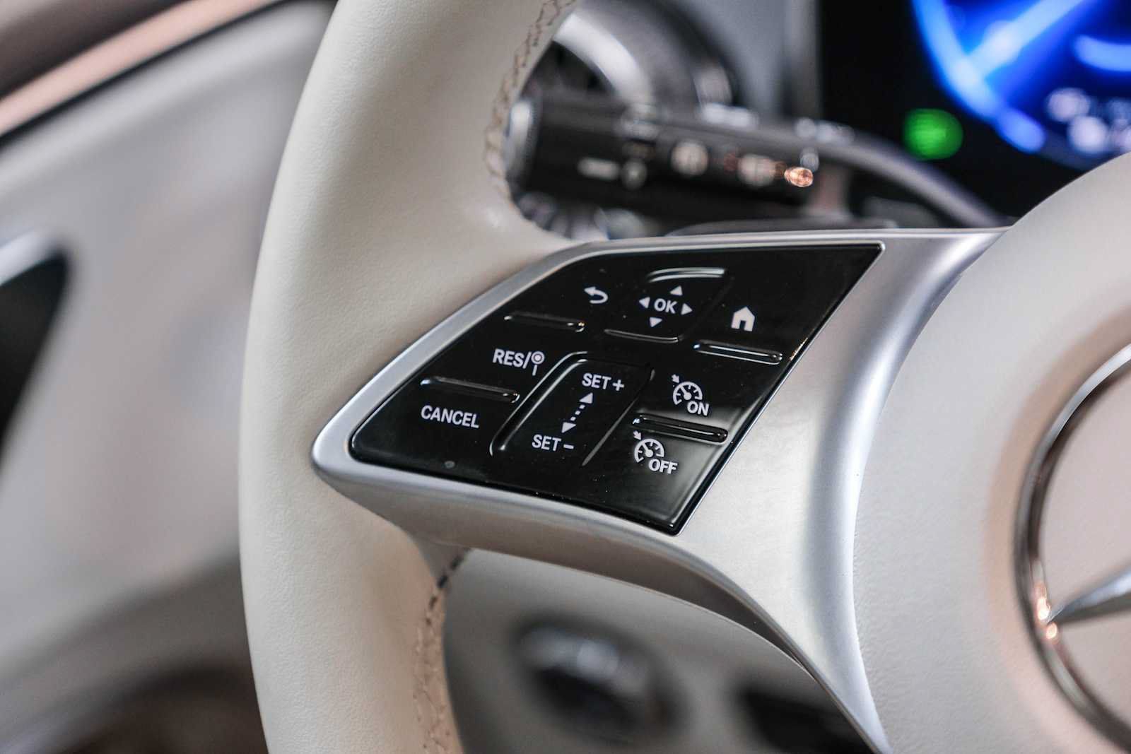 Certified 2023 Mercedes-Benz EQE 350+ SUV image 22