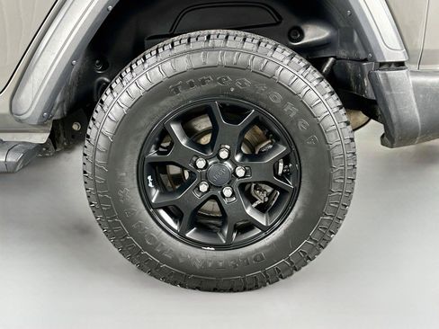 Used 2020 Jeep Wrangler Unlimited Sport AWD/4WD image 30