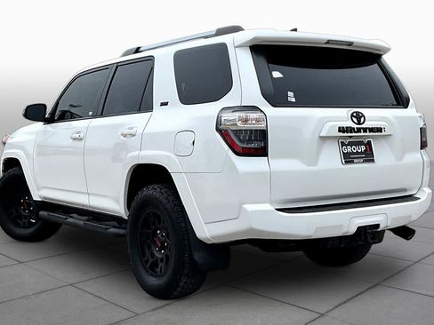 Used 2023 Toyota 4Runner SR5 Premium w/ Moonroof Package RWD image 12