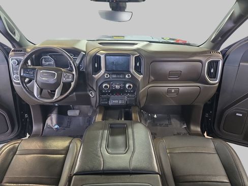 Used 2022 GMC Sierra 3500 Denali w/ Denali Ultimate Package AWD/4WD image 9