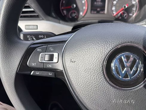 Used 2020 Volkswagen Passat 2.0T S FWD image 18
