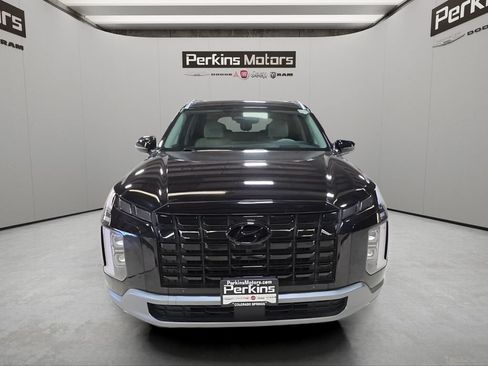 Used 2023 Hyundai Palisade Limited AWD/4WD image 2