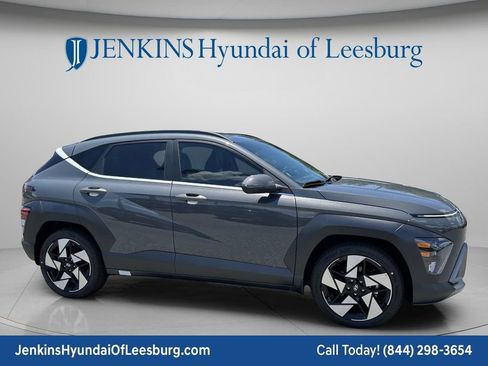 New 2026 Hyundai Kona Limited FWD image 2